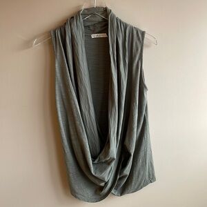 Echo Verde Olive Green Sleeveless Top Size Small